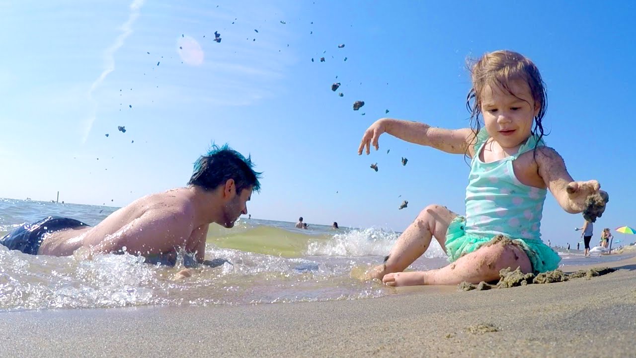 Daddy Daughter Beach Time Youtube