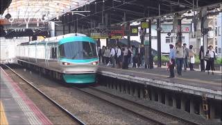 新今宮駅　電車発着と通過