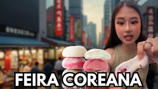 Priscila Ju provando tudo na FEIRA COREANA de myeongdong !