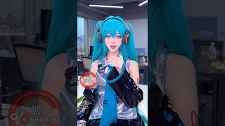 Hatsune Miku Stop Time 😍 Vocaloid Hatsune Miku Cosplay #shorts