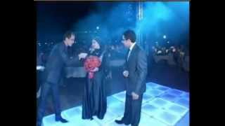 عرض زواج فى حفلة تخرج wedding proposal