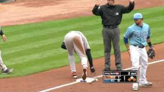 2011/05/05 Jones' RBI single