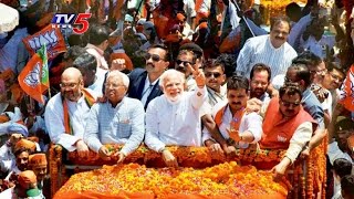 Modi Varanasi Road Show | UP Elections 2017 | TV5 News