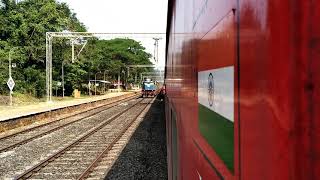 KR: Sangameshwar Road: 22119 Mumbai CSMT - Karmali Tejas Express