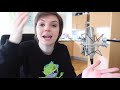 emma blackery attempting to play the sims 1 for 5 minutes straight