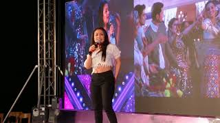 Neha Kakkar performs Bhangra Ta Sajda live at Veere Di Wedding movies's music launch