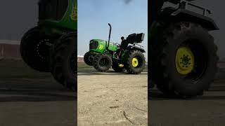 #tractor #tractorvideo #youtubeshorts #shorts #viral #jondeere #farmerlife #trending #farmer