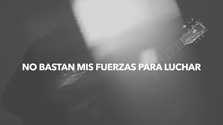 Un Triángulo - La Batalla (Official Lyric Video)