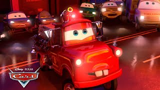 Camiones Monstruos: Mate VS El Heladero | Pixar Cars