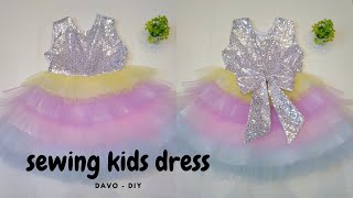 فستان اطفال سواريه أو لأعياد الميلاد وحفلات المدرسة سن ٤ سنوات _sewing kids frock cutting& stitching