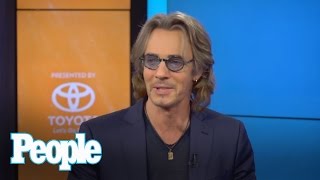 Rick Springfield Reveals The Punishment For Sharing 'True Detective' Spoilers | People