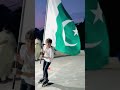 pakistan 🇵🇰 zindabad 14 august new video skating publicskating girlreaction khurramskater yt