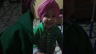 ਪਾਪਾ ਨੇ ਬੰਨੀ ਪੱਗ 💝💝💝💝 #bachpan #cutebbaby #cuteaby