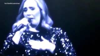 Adele përlotet ndërsa i dedikon këngë viktimave të Orlando-s