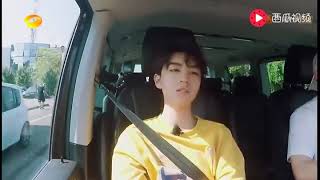 王俊凯白举纲不一般相处模式  tfboys