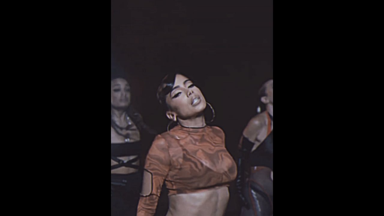 Anitta Edit - Faking Love Feat. Saweetie - YouTube