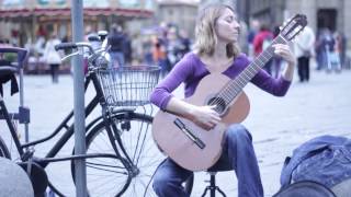 Street Musician ( Justyna Maria Janiczak ) Florence, Italy - HD