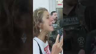 Protesters heckle Vance, Hegseth in Washington's Union Station