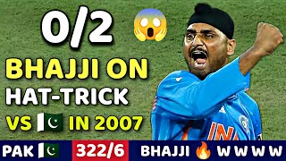 HARBHAJAN SINGH THRILLING BOWLING 2WKT VS PAKISTAN | IND VS PAK 2ND 2007 | MOST SHOCKING BOWLING😱🔥