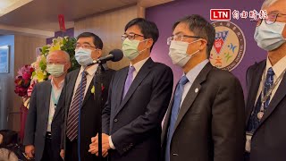 馬英九訪南京總統府稱當了「這個」 陳其邁反問：這個是哪個？