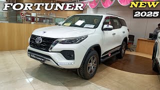 New Toyota Fortuner 2025 ❤️| Toyota Fortuner (4×2) AT Review 💪|