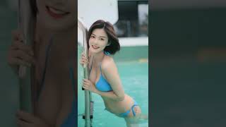 巨乳美女海灘比基尼beautiful beach bikini