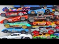 Cool collection of beautiful cars ! 4