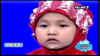 #x202b;طفلة اندونيسية تحفظ القرآن#x202c;lrm;