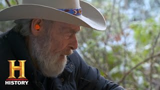 Mountain Men: Tom Harvests the Perfect Tree for Dugout Canoe (Season 9) | History