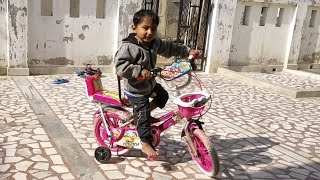 Chhote bacche cycle tiding | छोटे बच्चे का साइकिल सवारी 🤗