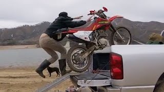 How NOT To Ride A Dirtbike