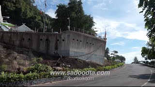 ศาลกรมหลวงชุมพรจังหวัดชุมพร สร้างเป็นรูปเรือรบหลวงพระร่วง