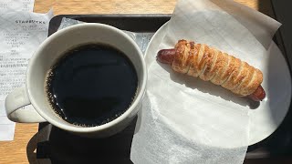 スターバックスコーヒーのお得なサイズアップモーニングは、対象ドリンクとフードをセットで買うとドリンクを1サイズアップしてもらえます。