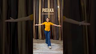 Learn how to do Pataka💫 #shorts #youtubeshorts #pataka #aishnamakhija