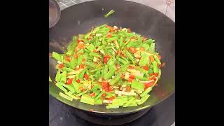 If a man can cook, he has half as many competitors  #Stir fried water spinach with sour bamboo shoot