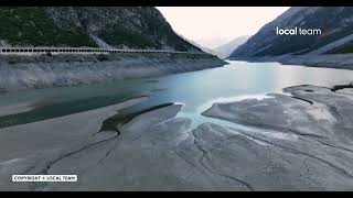 Il lago di Livigno visto dal drone: poca acqua nell'invaso artificiale (24 giugno 2022)