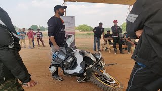 How to lift a fallen Motorcycle Demonstration at BMW GS experience 2019