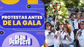 BLOQUEARON LA ENTRADA: Manifestantes protestan afuera de la Gala de Viña - Plan Perfecto