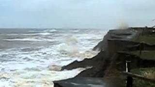 Destructive waves at Skipsea