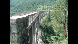 Durmitor i kanion rzeki Tary.  Durmitor National Park and Tara River Canyon