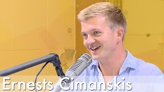 Ciemos jaunākā YouTube sensācija - Ernests, kam sanāk runāt svešās balsīs