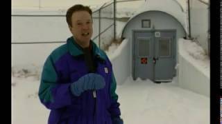 Toon Crew visits the Alberta Diefenbunker at Penhold