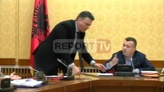 Report TV - Hetimi i CEZ, Ristani i mbyll mikrofonin, Balla: Është tapë!