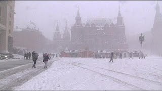 Snow in Moscow: Winter wonderland or traffic hell