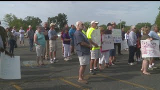 Warren community rallies for demolition of local eyesore