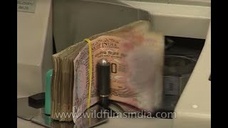 Rupee ruptures after the stock market collapses: Archival footage