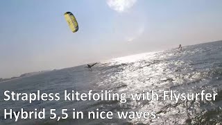 Strapless kitefoiling with flysurfer hybrid 5,5 in nice waves.