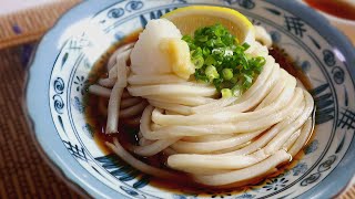 Bukkake Udon \u0026 Udon dipping sauce / Mentsuyu. (Cold Udon Noodles Recipe) ぶっかけうどん＆つゆ（めんつゆ）の作り方(レシピ)