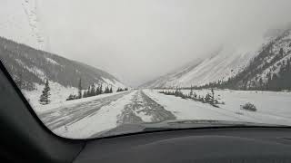 BMW x5 e70 4.8 winter driving through mountains