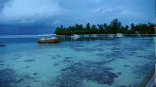 Blue Water. Addu Atoll. Maldives 2011